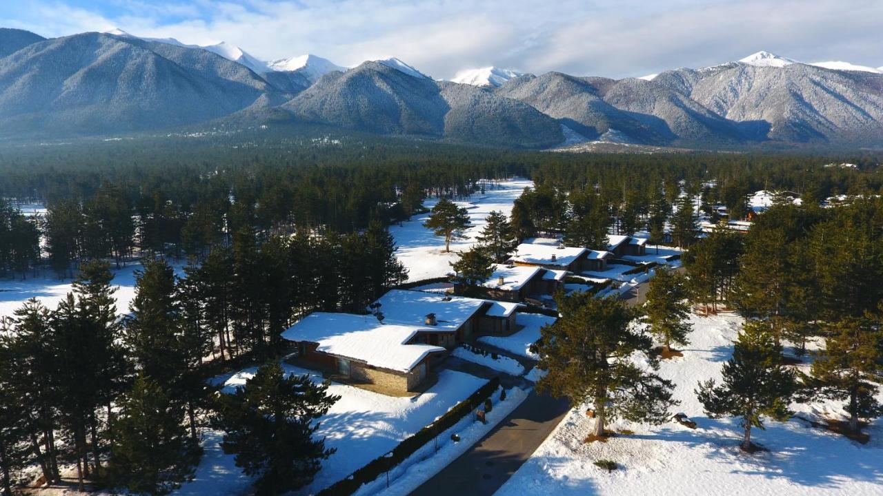 Luxury Chalets Pirin Golf & Country Club Банско Экстерьер фото