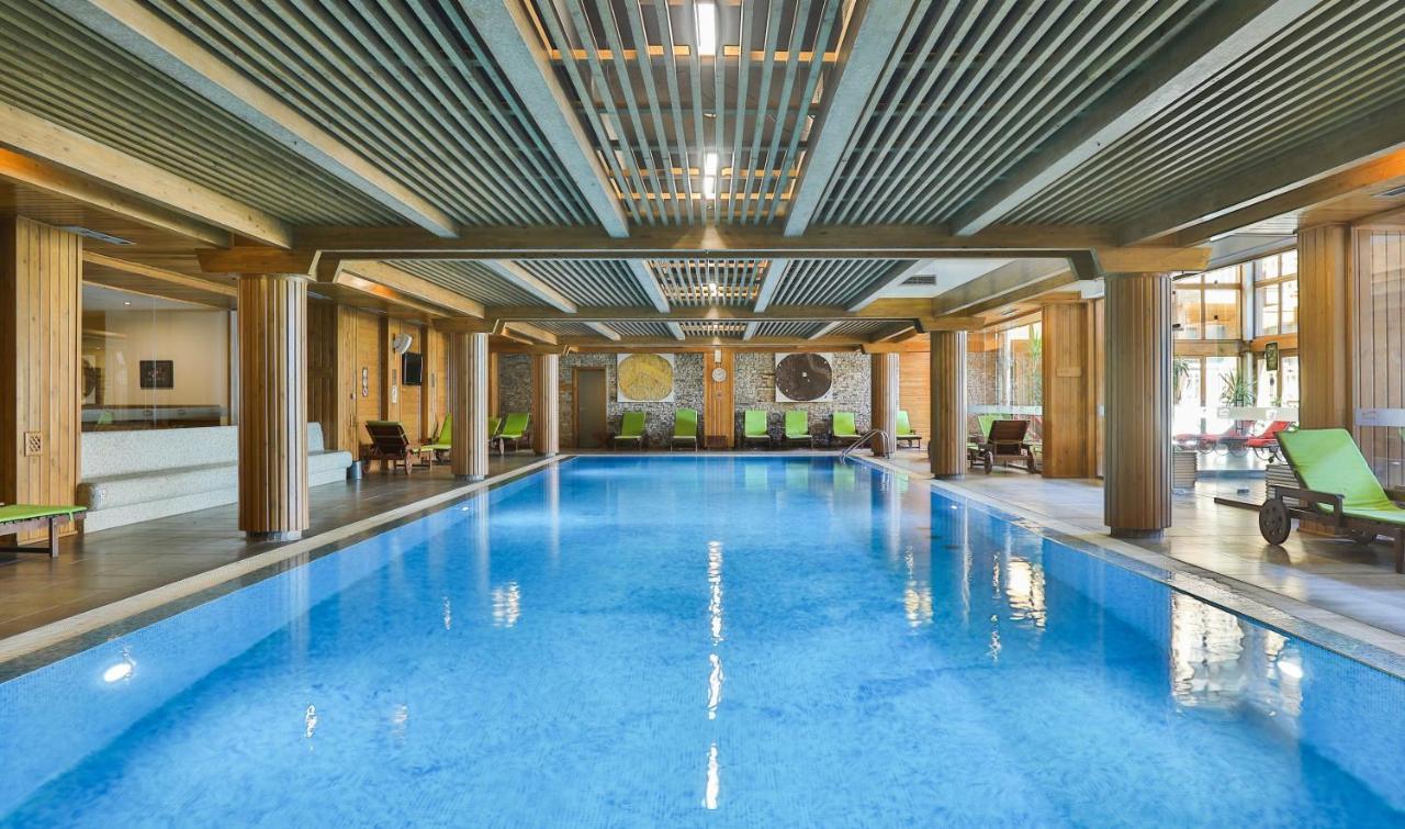 Luxury Chalets Pirin Golf & Country Club Банско Экстерьер фото